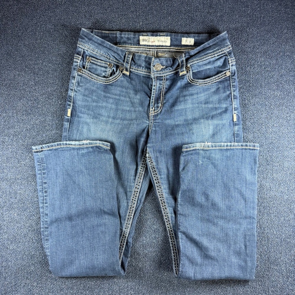 BKE Dakota Straight Leg Jeans Womens 32R 16 Waist Medium Wash Denim